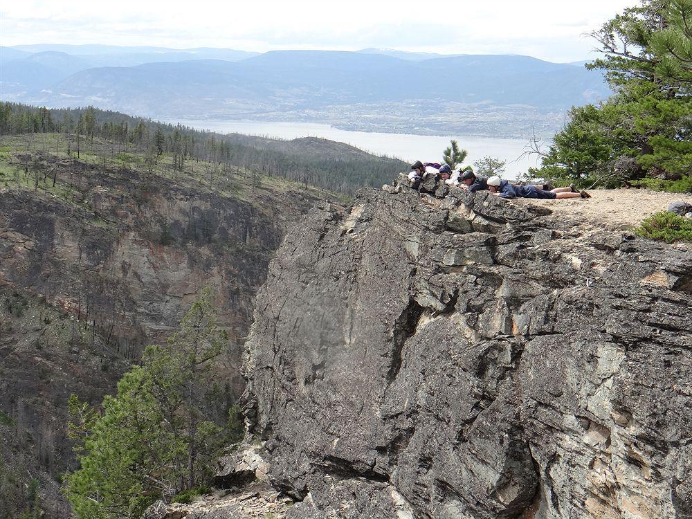 Myra Canyon Lodge كيلوانا المظهر الخارجي الصورة