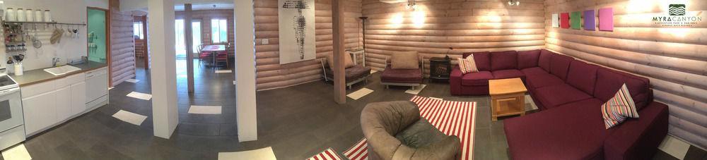Myra Canyon Lodge كيلوانا المظهر الخارجي الصورة